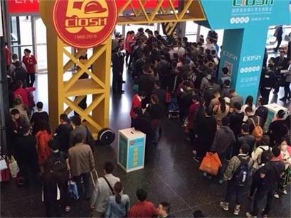 中国劳动保；；び闷飞饣